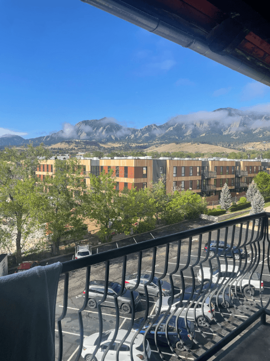 Beautiful apartment with balcony near main campus - Full Apartment in Goss-Grove