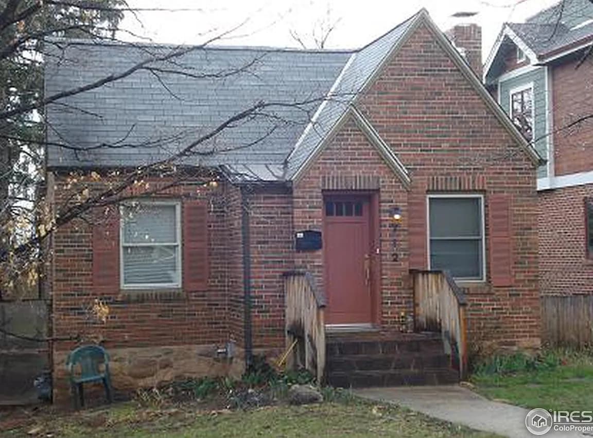 Furnished Room On The Hill- Spring Sublet - Private Room in The Hill