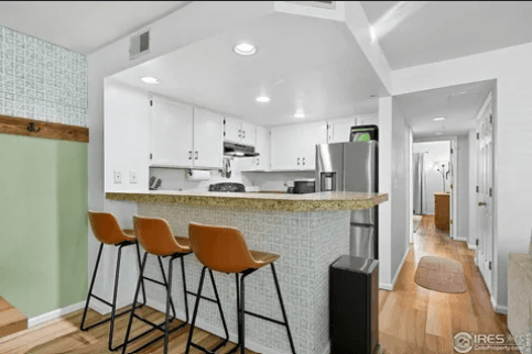 Furnished room on The Hill - Spring Sublet - Private Room in The Hill