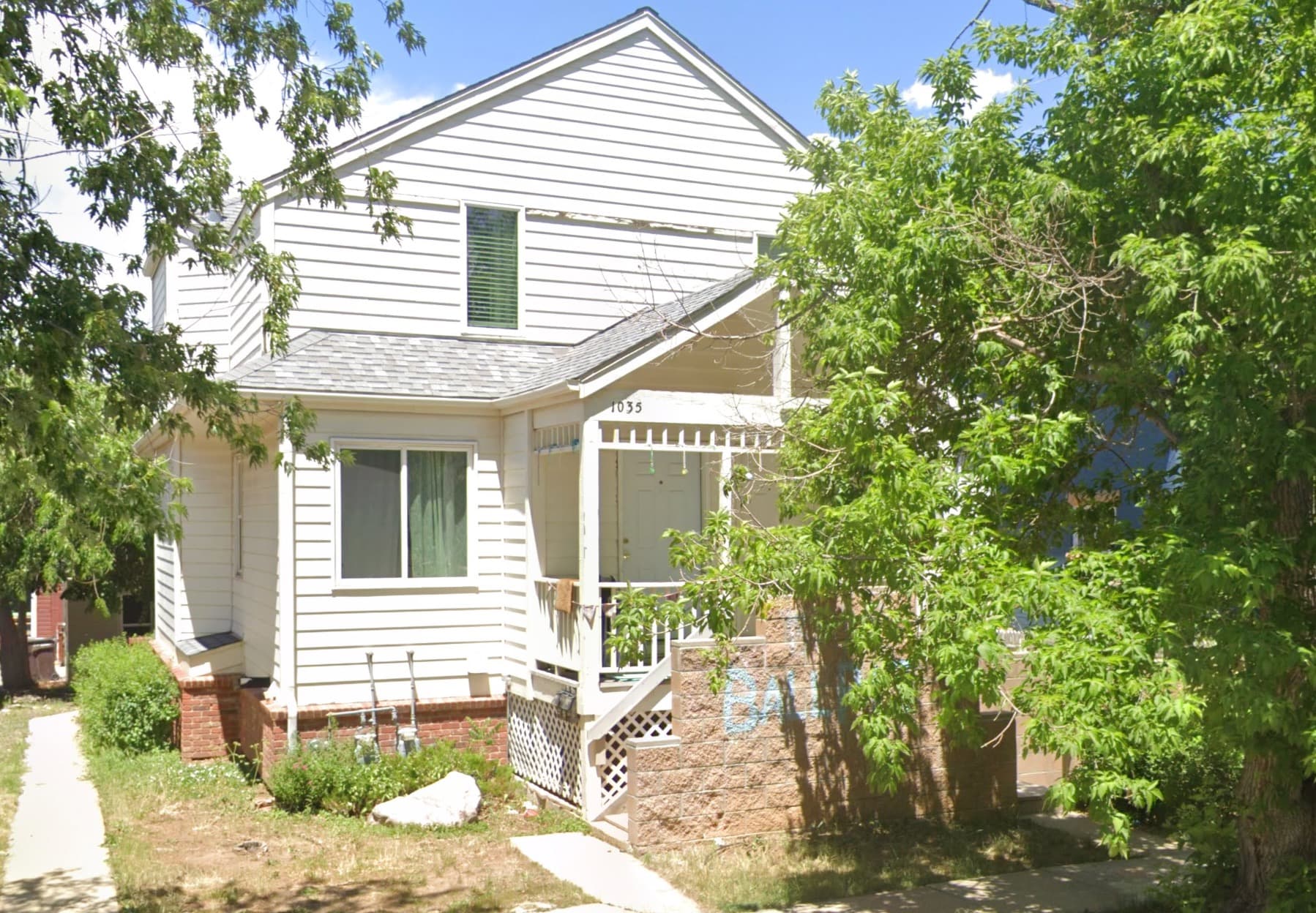 1BD in a house on the hill!! - Private Room in The Hill