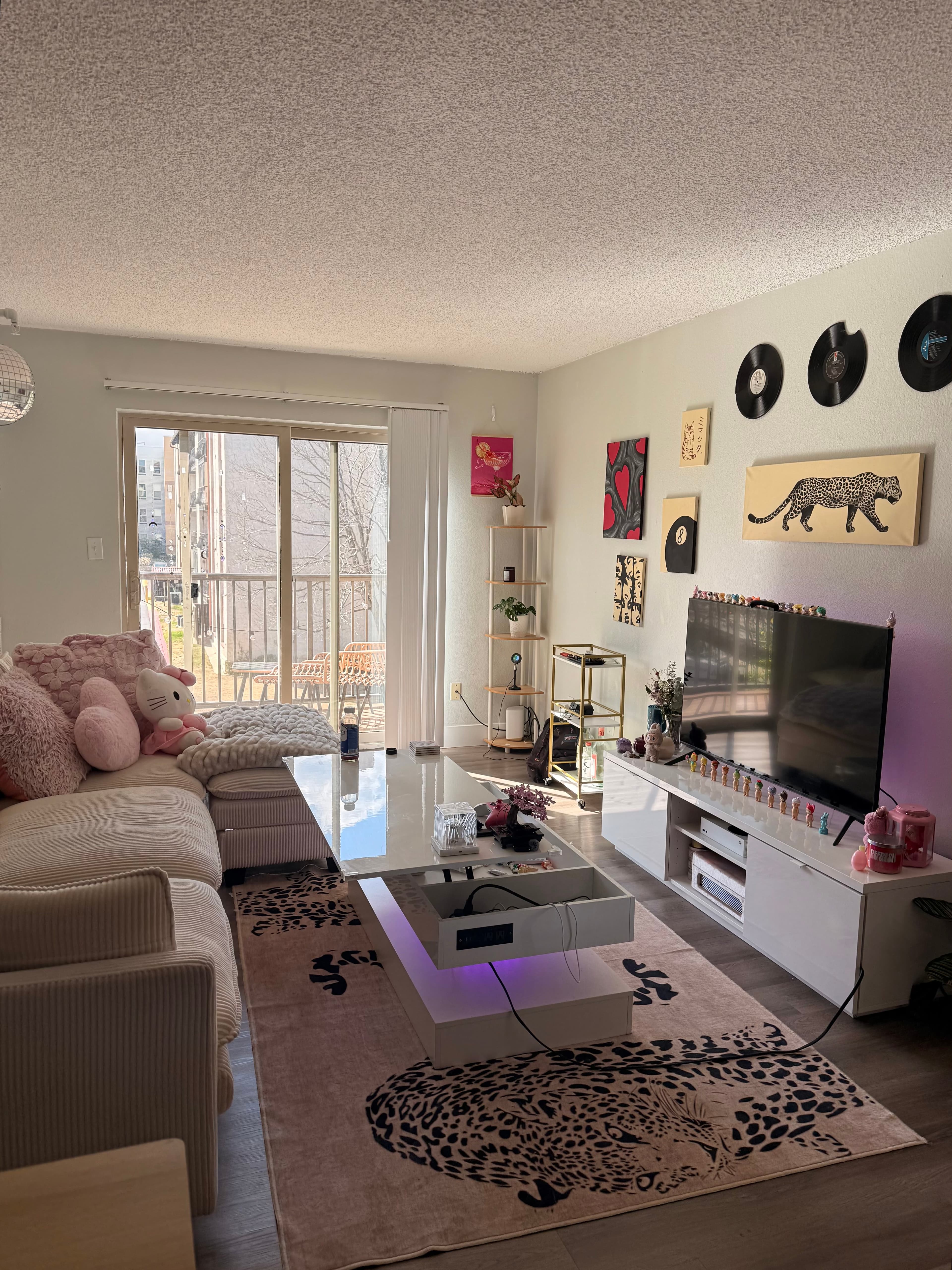 Flatiron View, Furnished 2BR Girl's Apartment in Baseline Sub - Private Room in Baseline Sub